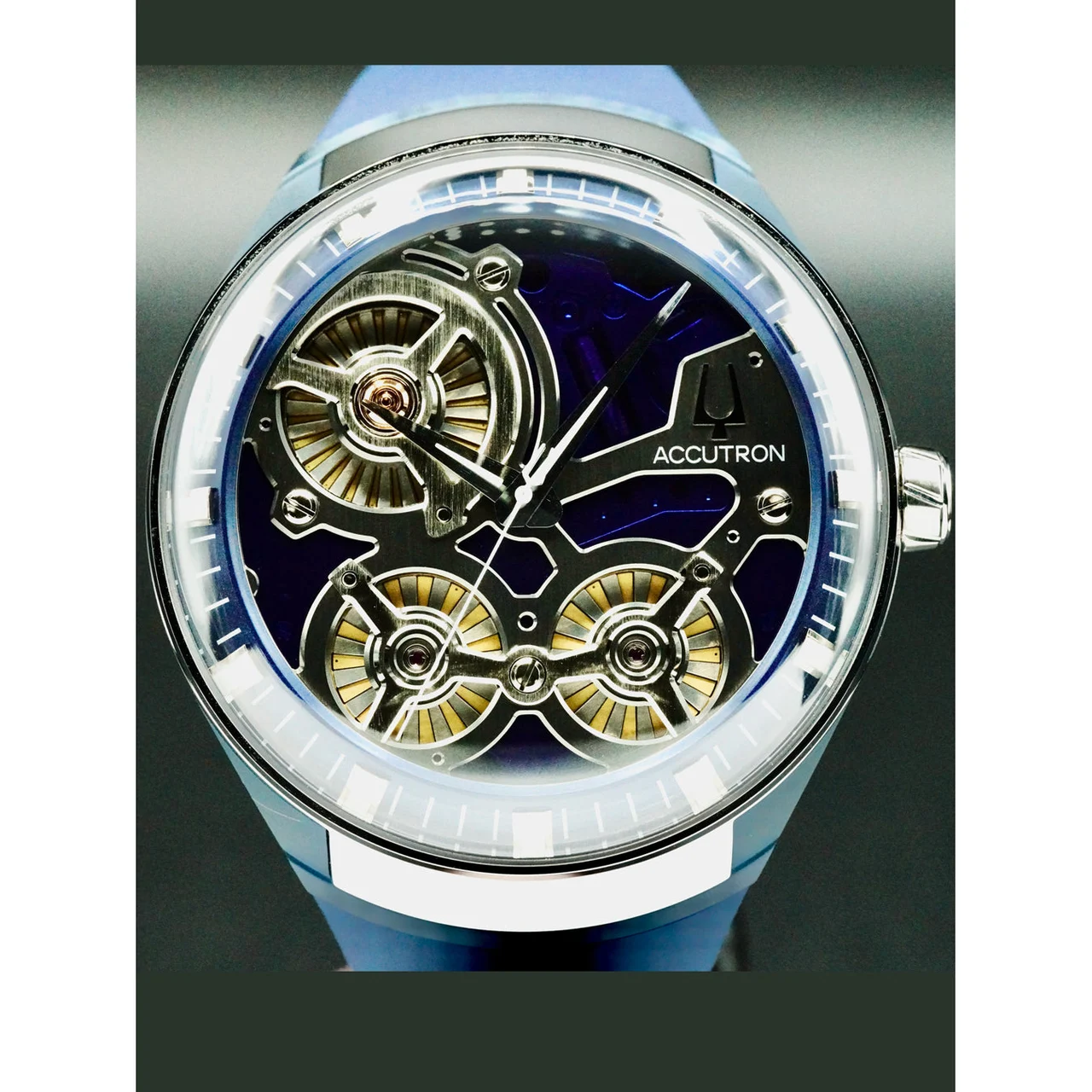 Accutron DNA Casino Blue 210000071652 45.1 mm kol saati