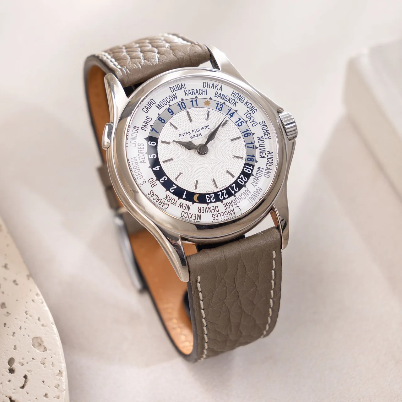 Patek Philippe World Time W-3556 37 mm kol saati