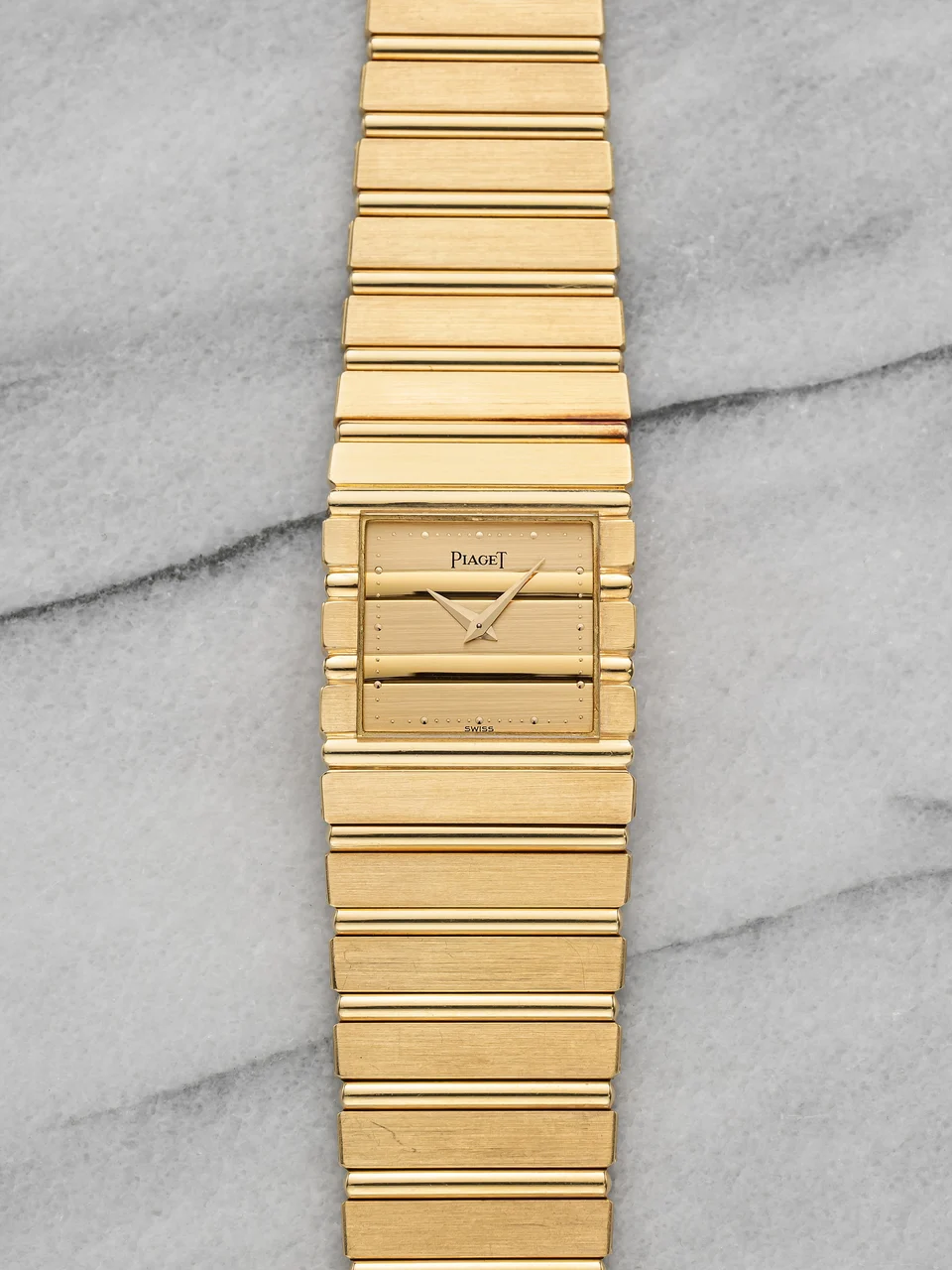 Piaget Polo 10837 25 mm kol saati