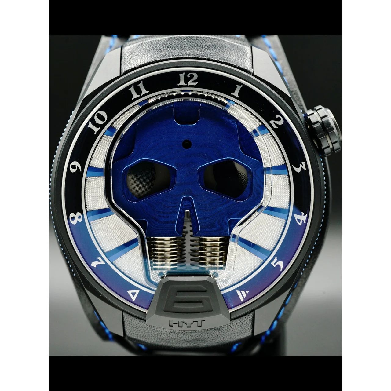 Hyt Skull Axl Rose 151-DL-47-NF-BV 210000028262 51 mm kol saati