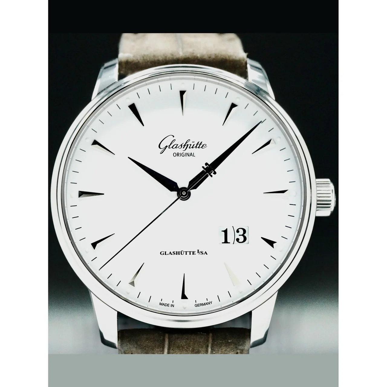 Glashutte Original Glashütte Original Senator Excellence Panorama Date White Dial 1-36-03-05-02-31 NAP210000035434 42 mm kol saati
