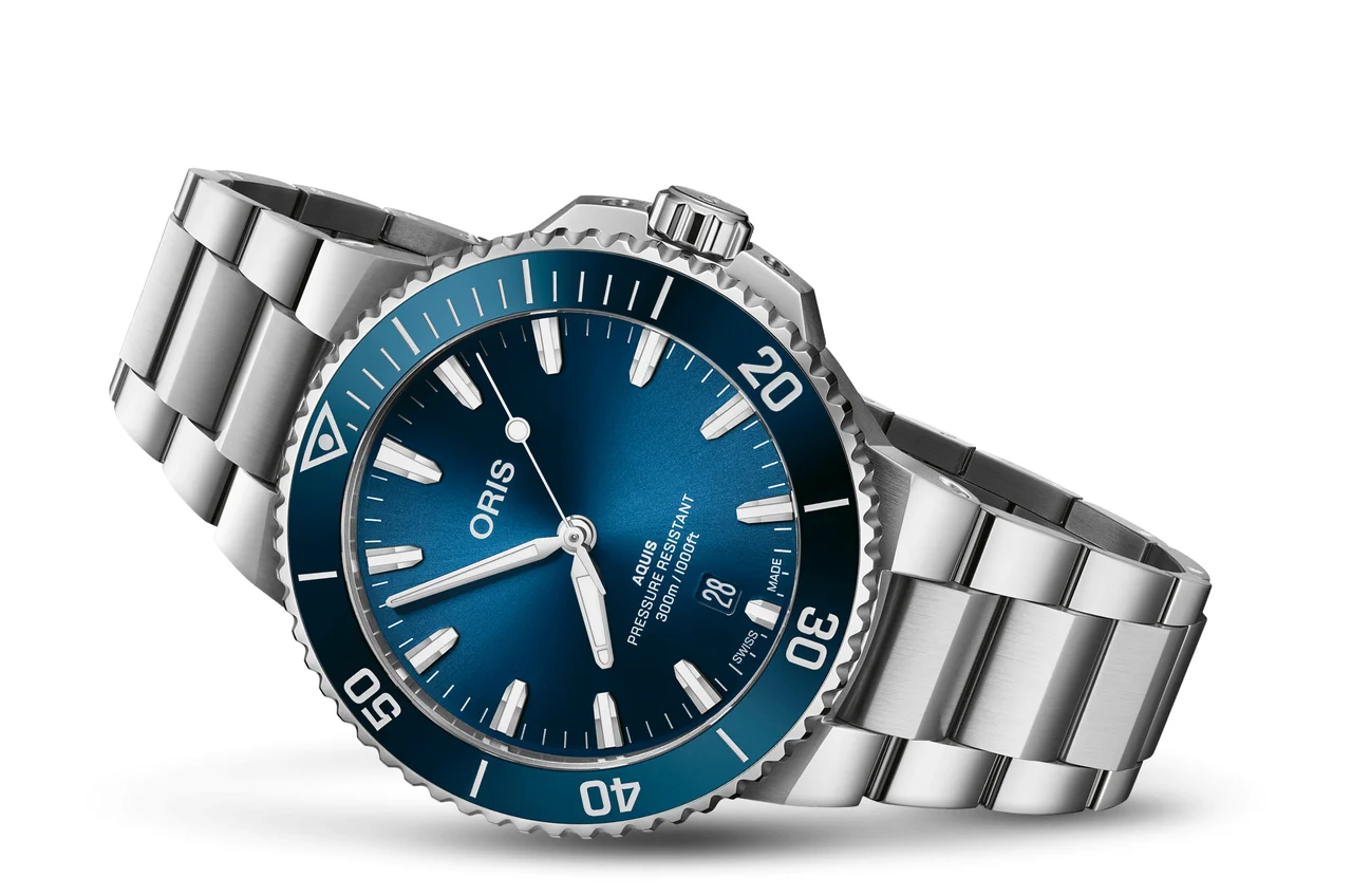 Oris Aquis Date 01 733 7787 4135-07 8 22 04PEB 41.5 mm kol saati
