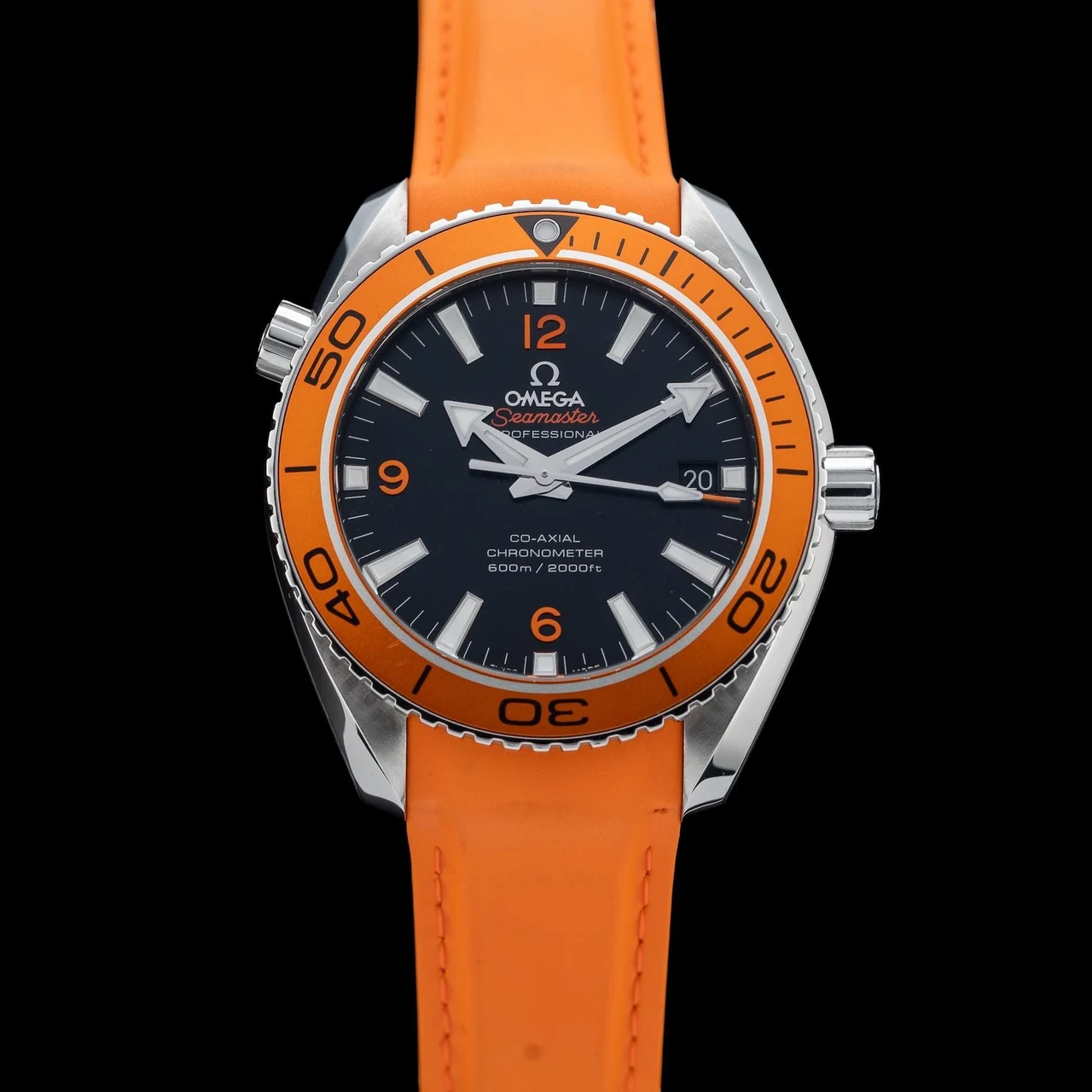OMEGA Seamaster Planet Ocean 232.32.42.21.01.001 210009N36776 42 mm kol saati
