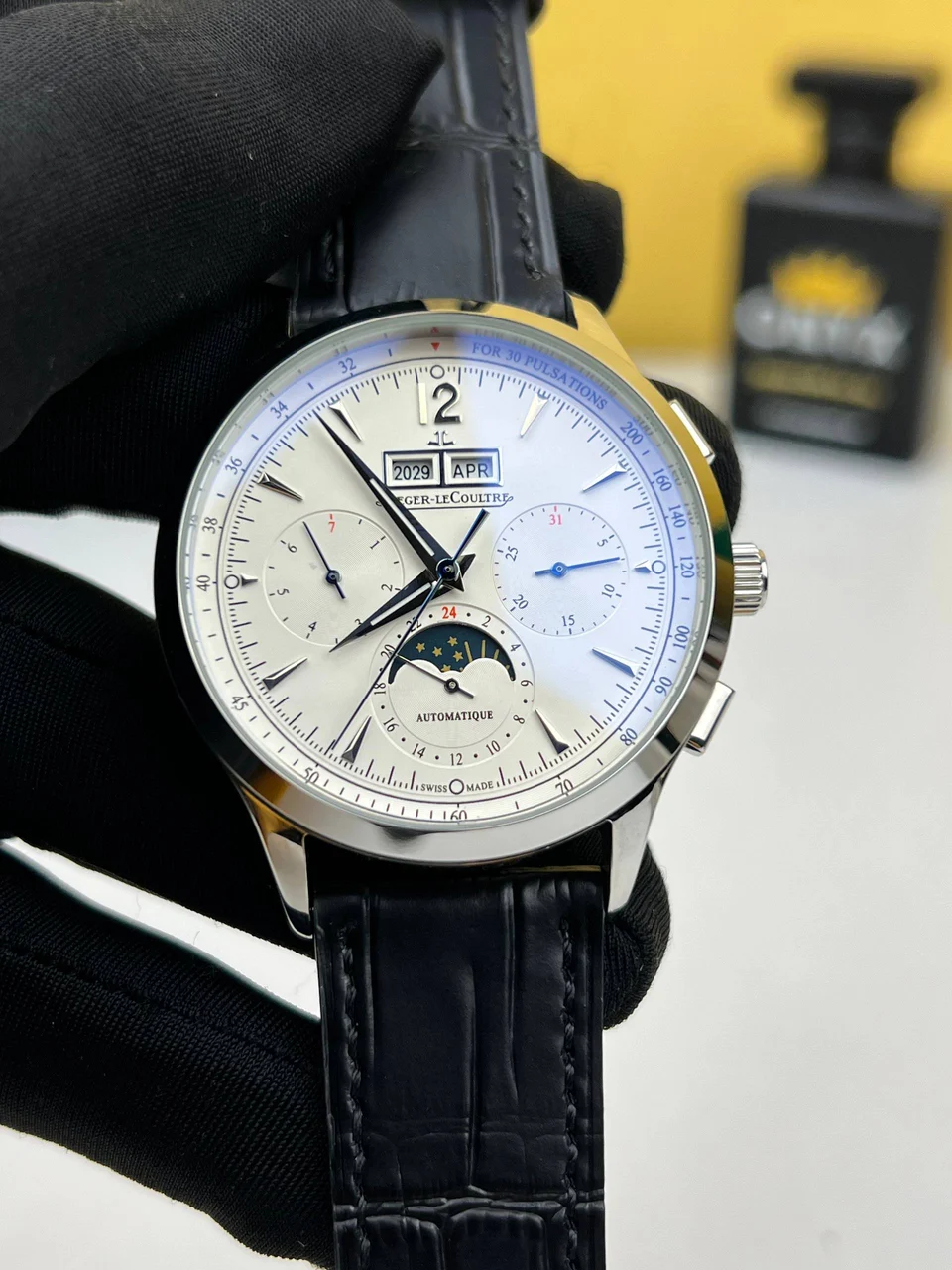 Jaeger-Lecoultre Jaeger LeCoultre Master Control Chronograph Calendar 40mm 40 mm kol saati