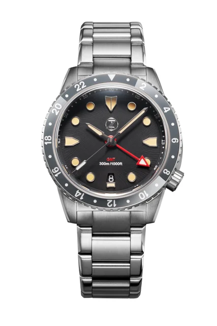 Zelos Mako 300m GMT 'Vintage Black' kol saati