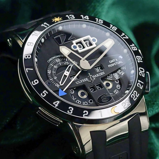 Ulysse Nardin Toro GMT+/- Perpetual Calendar Full Calenda Ulysse Nardin El Toro GMT+/- Per