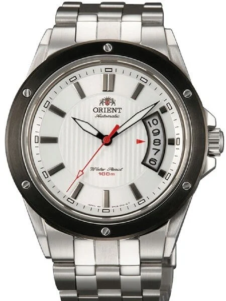 Orient Scratch and Dent - Advancer Automatic Sport Watch with a White Dial and Open Date W