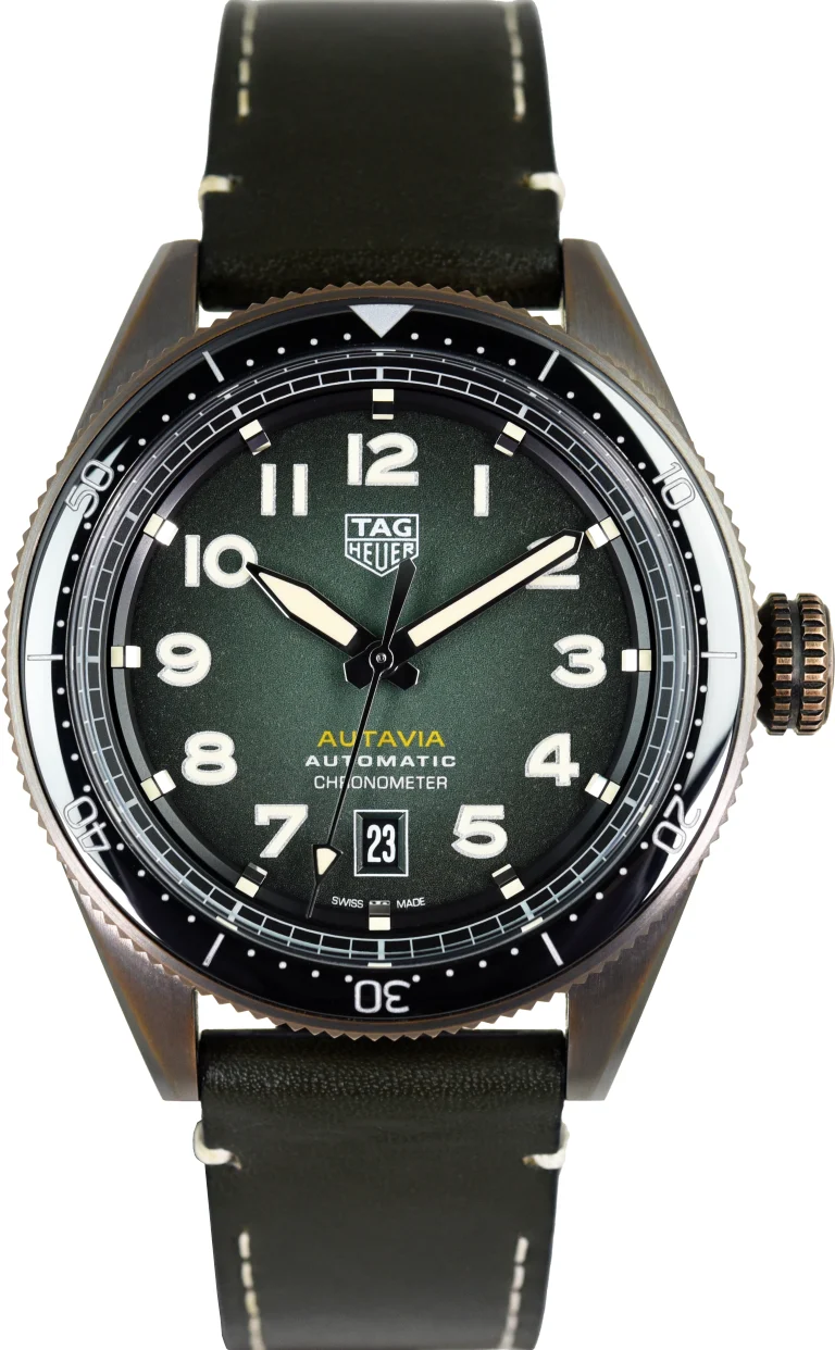 Tag Heuer Autavia PRE1518 44 mm kol saati