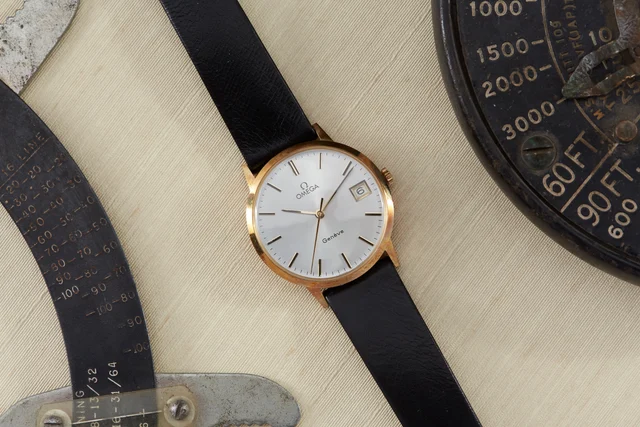 OMEGA Genève 18040010 kol saati