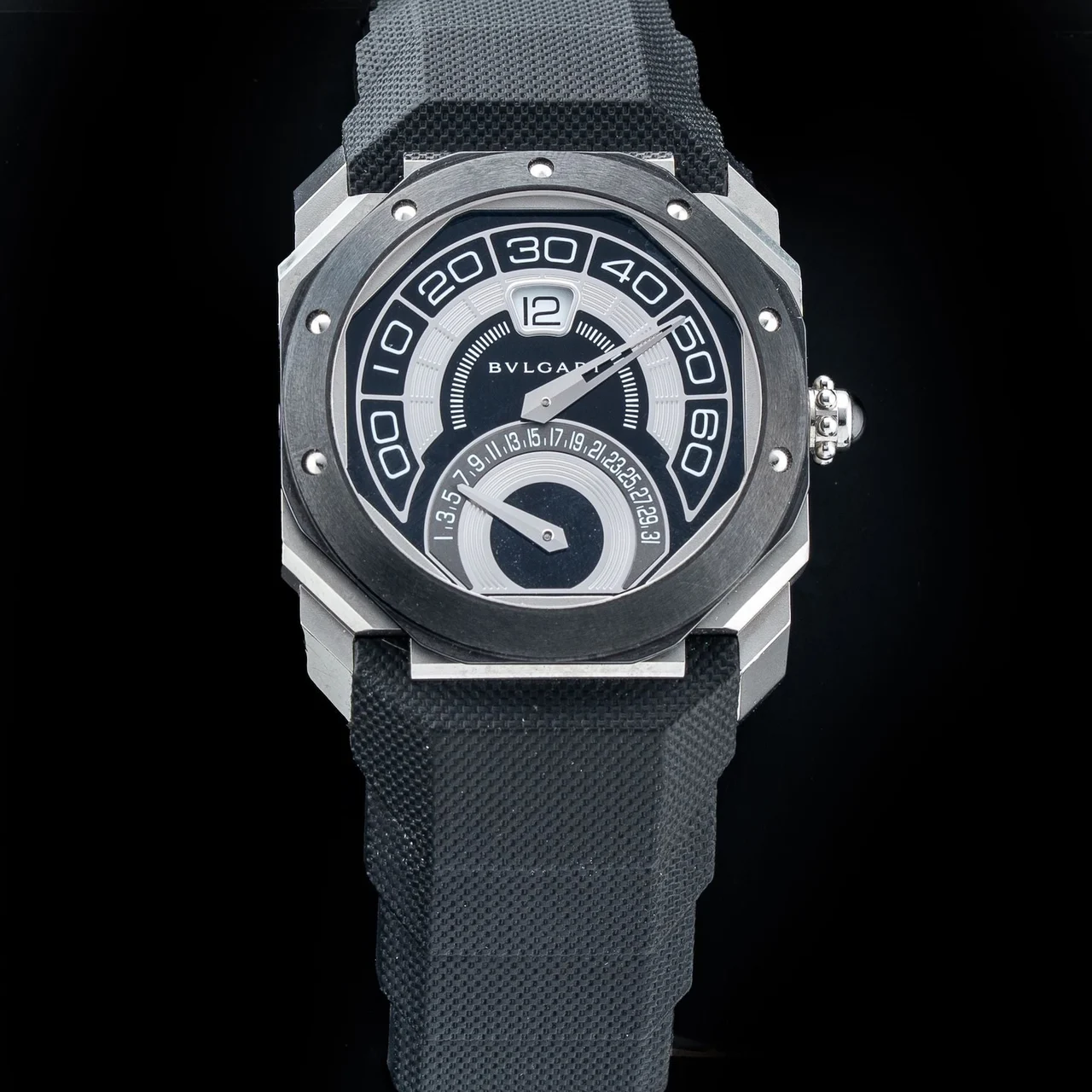 Bulgari Bvlgari 101831 Octo Retrograde 210009N35155 43 mm kol saati