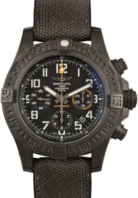 Breitling Avenger Hurricane Black Arabic Dial XB0180E4/BF31 kol saati