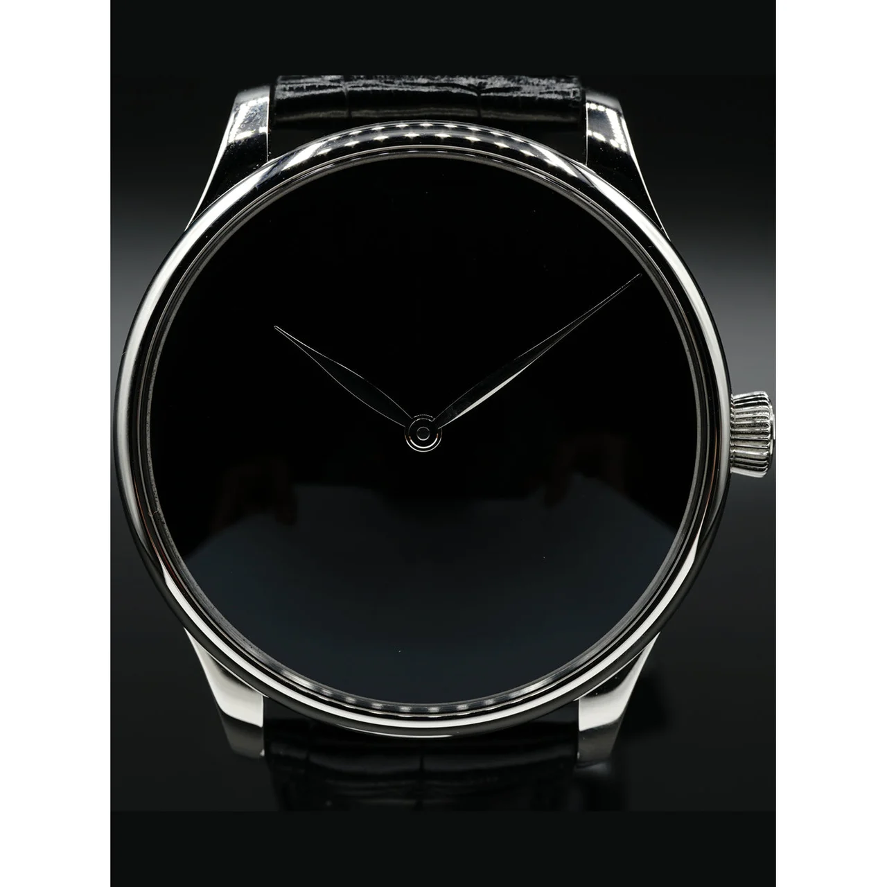 H. Moser & Cie. - Moser & Cie Venturer XL Small Seconds 2327-1213 210000018188 kol saati