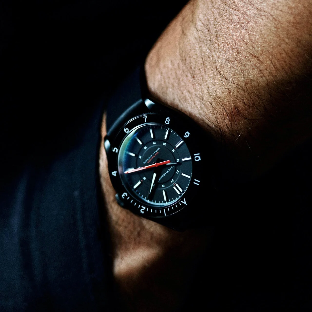 Astor+Banks The Sea Ranger S 40 mm kol saati