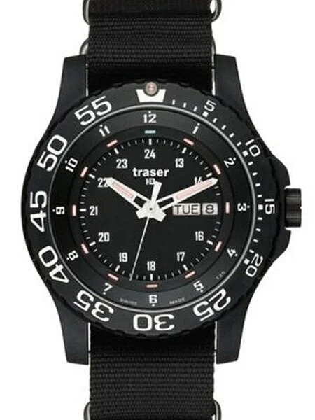 Traser Elite Red Military Watch with 45mm Case and a Sapphire Crystal #104637 45 mm kol saati