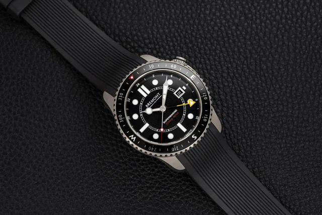 Bremont Supermarine 40990702 kol saati