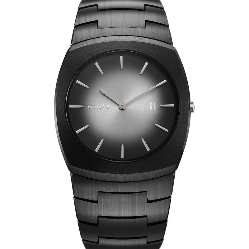 Titan Edge 10055NC01 39 mm kol saati