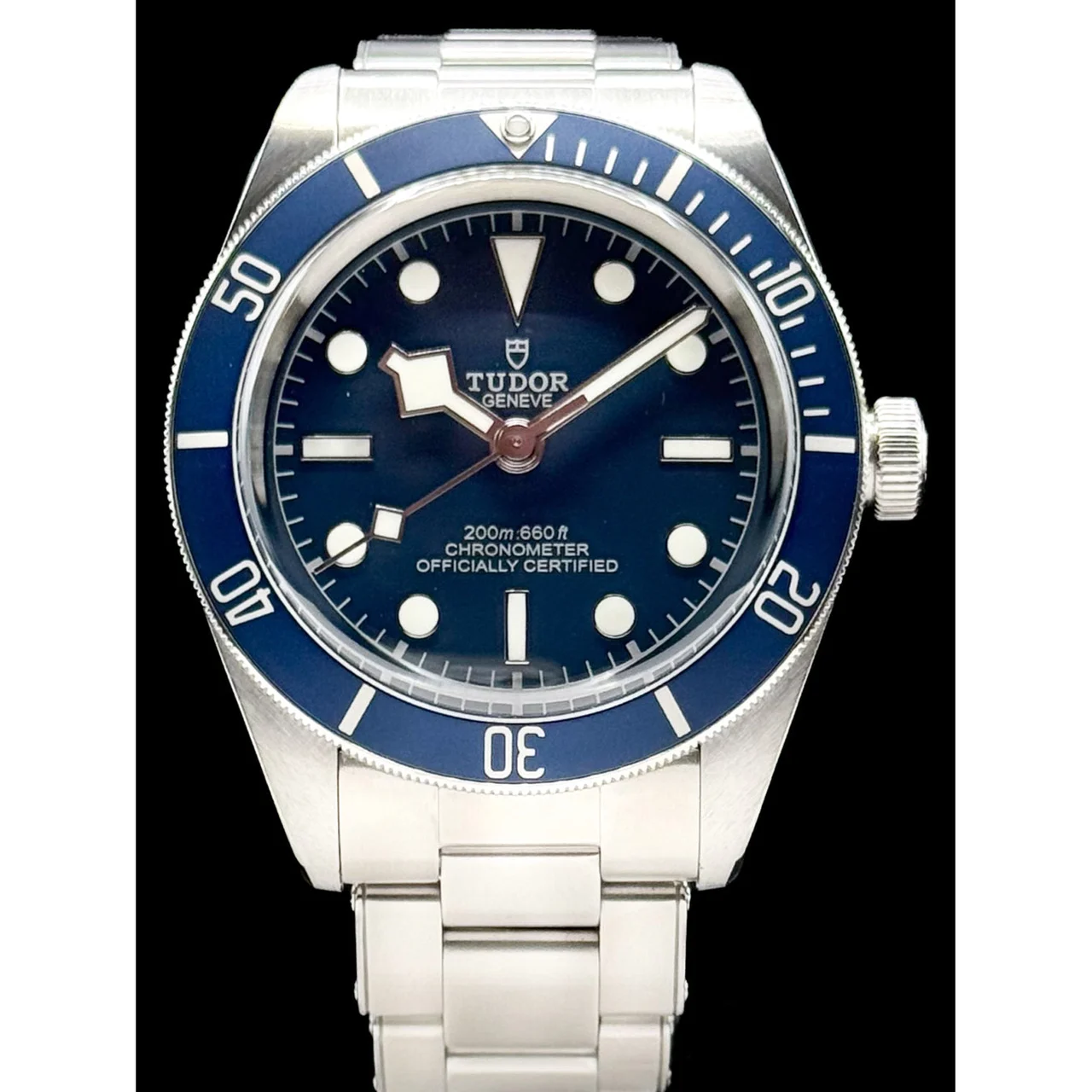 Tudor Blue Dial on Bracelet 210000084644 39 mm kol saati