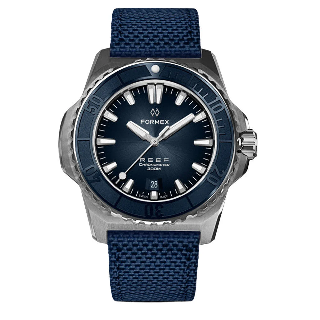 Formex REEF Swiss Automatic Chronometer Dive Watch with Sunburst Blue Dial #2200.1.6333.833 42 mm kol saati