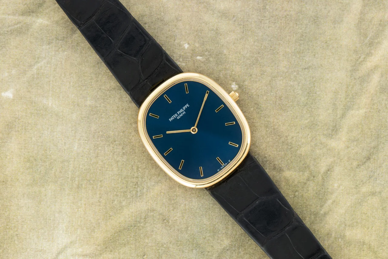 Patek Philippe Golden Ellipse 40930025 31 mm kol saati