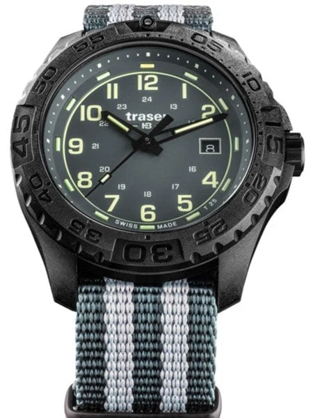 Traser Swiss Tactical Watch with Trigalight Illumination and AR Sapphire Crystal #109037 44 mm kol saati