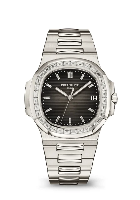 Patek Philippe Nautilus 5711 5711/110P-001 kol saati