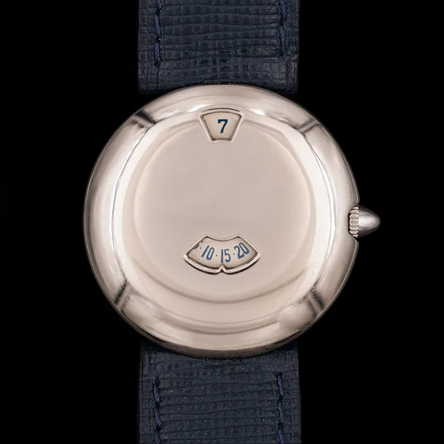 Chaumet Paris 18k WG Jump Hour 30mm Quartz ref.11A from 1990 kol saati