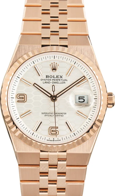Rolex Land-Dweller 36 Ref 127235 18k Everose Gold kol saati