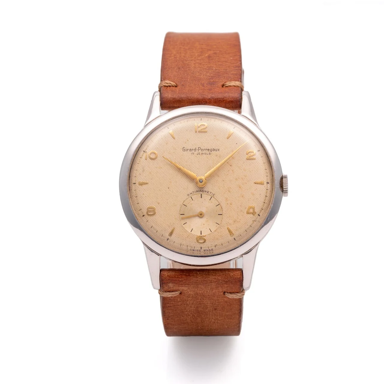 Girard-Perregaux Ref. 6994, oversize, silver “honey-comb” dial; “Antimagnetic”, so-called “Jumbo”; chromium-plated metal and stainless steel kol saati