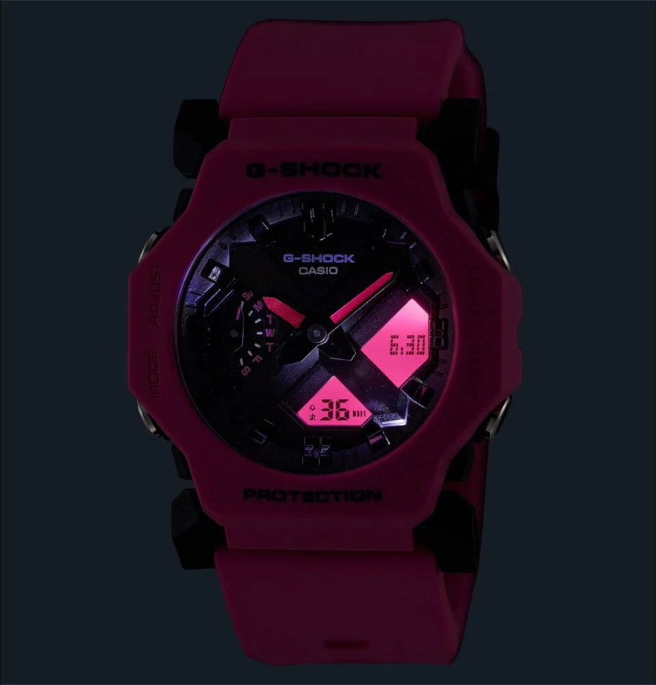 Casio G-shock Carbon GA-2300-4ADR 42.1 mm kol saati