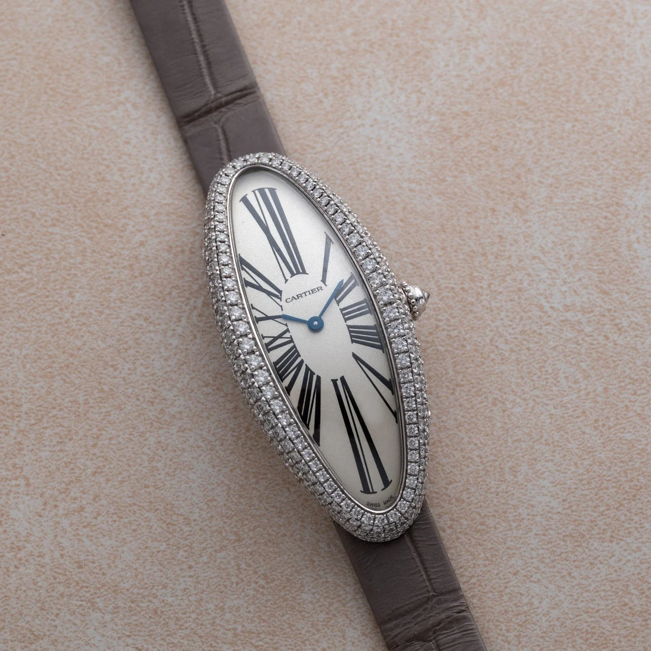 Cartier Baignoire 40950282 47 mm kol saati