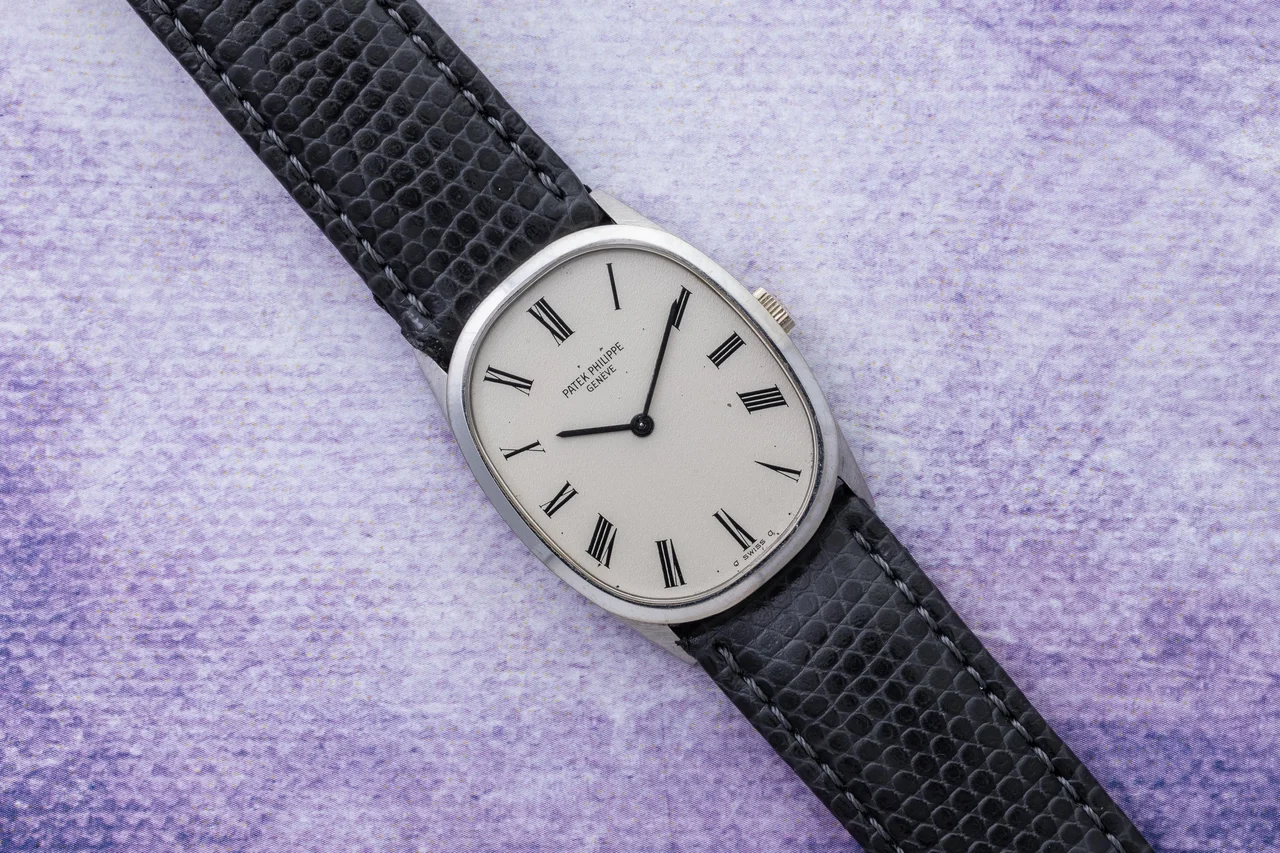 Patek Philippe Golden Ellipse 40930026 35 mm kol saati
