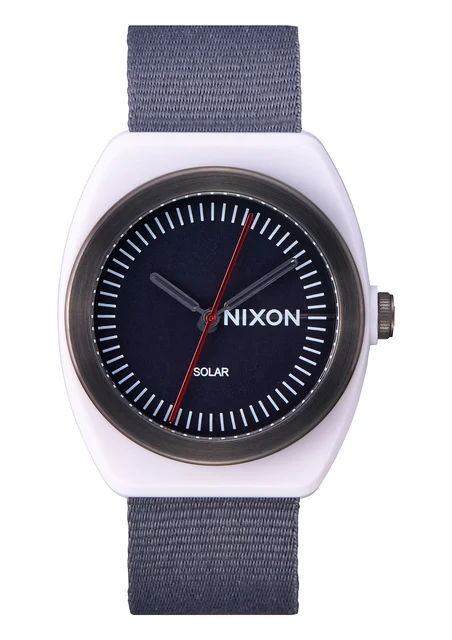 Nixon US Light-Wave - White / Navy A1322-185-00 kol saati
