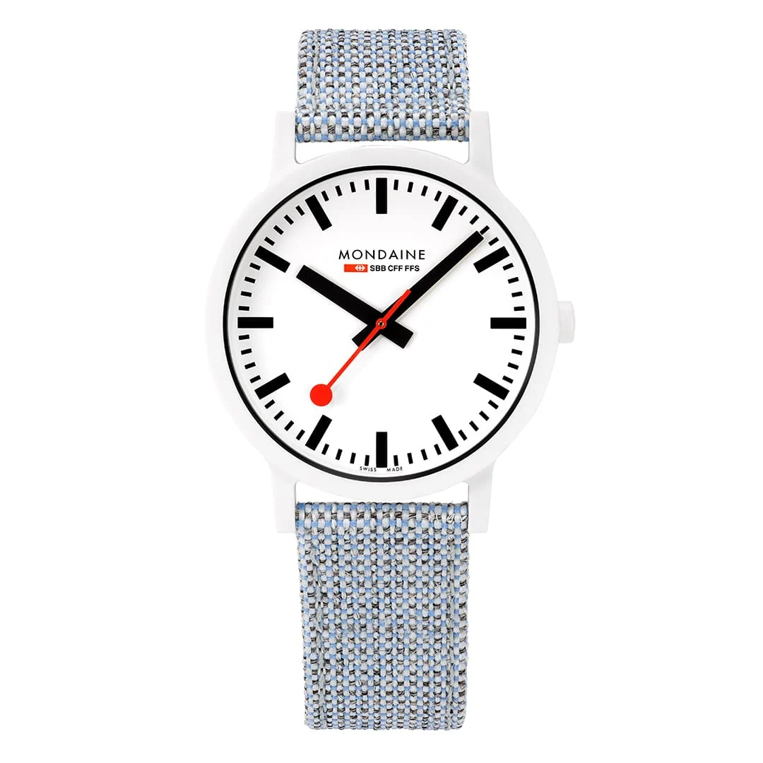 Mondaine Essence MS1.41110.LD 41 mm kol saati