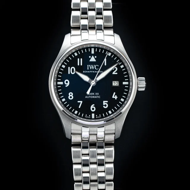IWC Pilot Mark XX 40mm Black Dial 210009N32344 kol saati