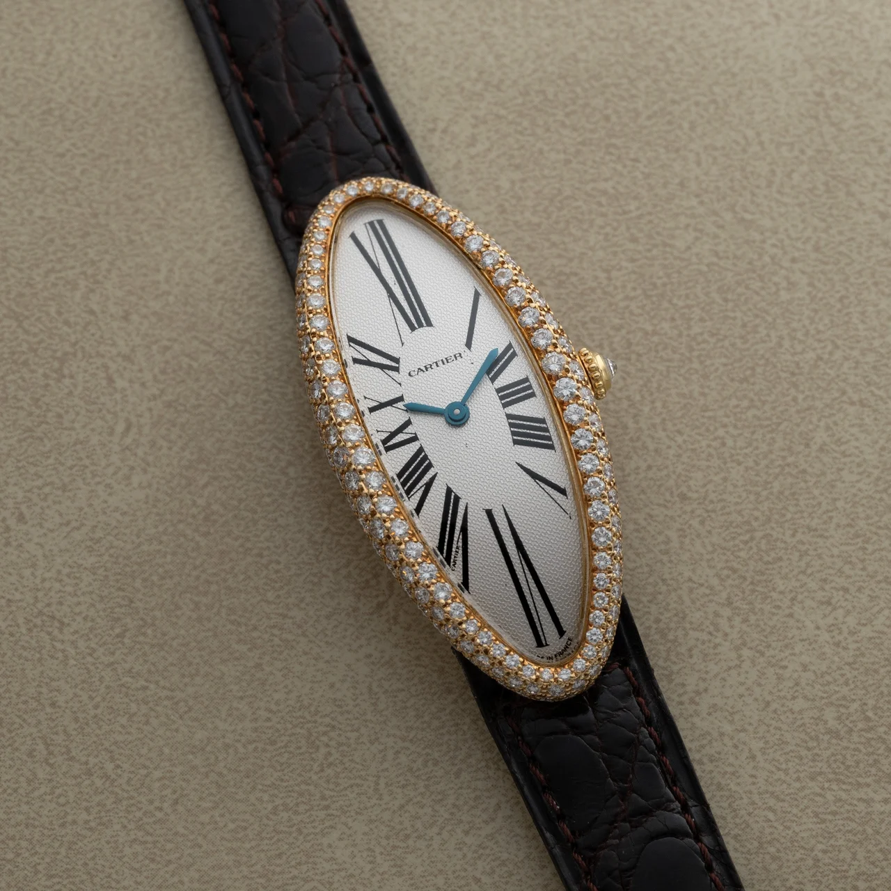 Cartier Baignoire 40950283 47 mm kol saati