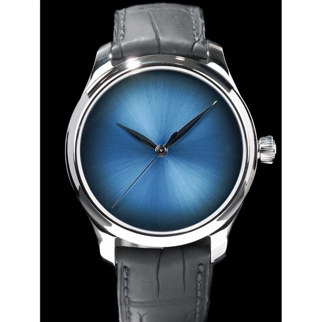 H. Moser & Cie. - Moser & Cie. 1200-1218 Endeavour Centre Seconds Concept Steel Funky Blue