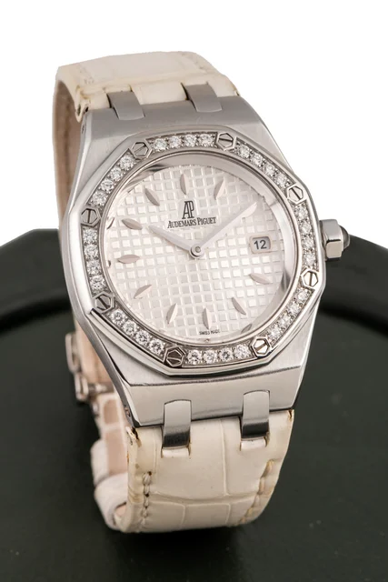 Audemars Piguet AUDEMARS PIGUET, REF. 67621, LADY ROYAL OAK, STEEL AND DIAMONDS kol saati