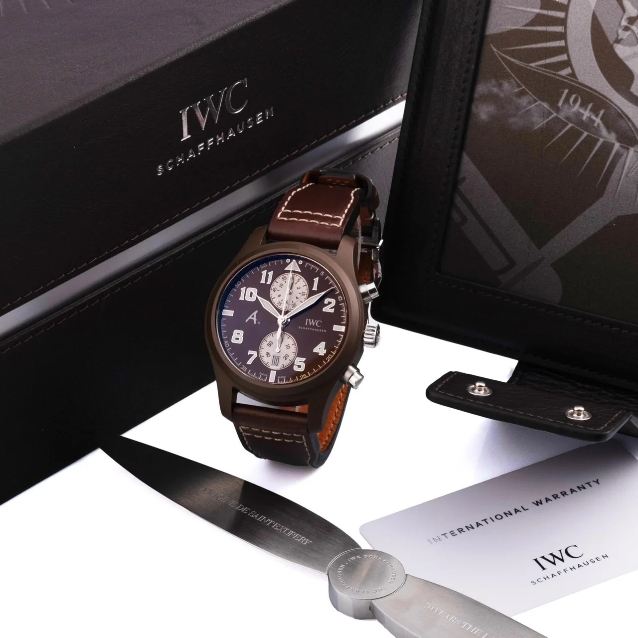IWC Switzerland IW3880 kol saati