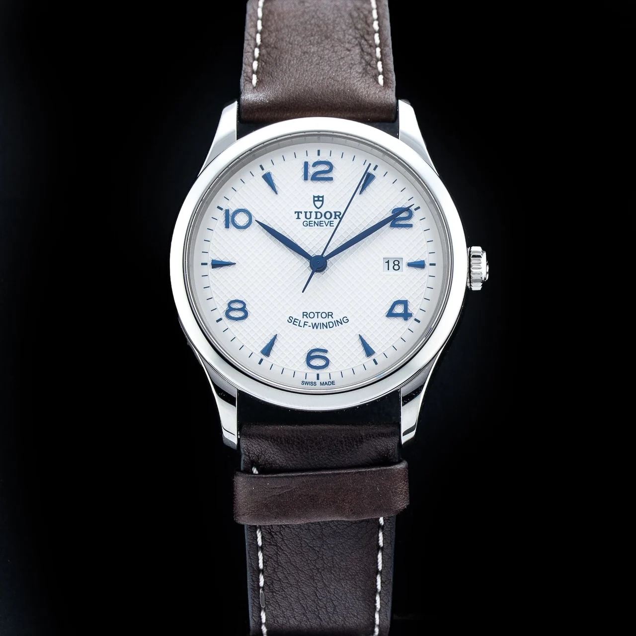 Tudor 210009N34766 41 mm kol saati