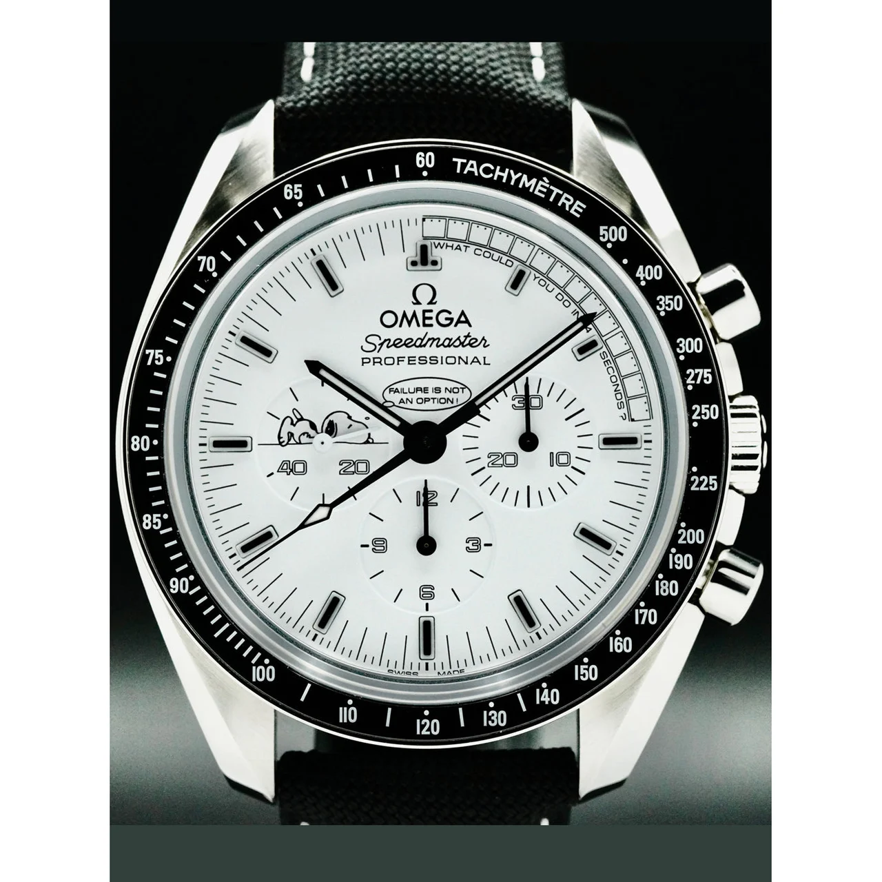 OMEGA Speedmaster Snoopy 210000054300 kol saati