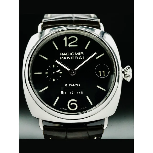 Panerai Radiomir 8 Days 210000038226 kol saati