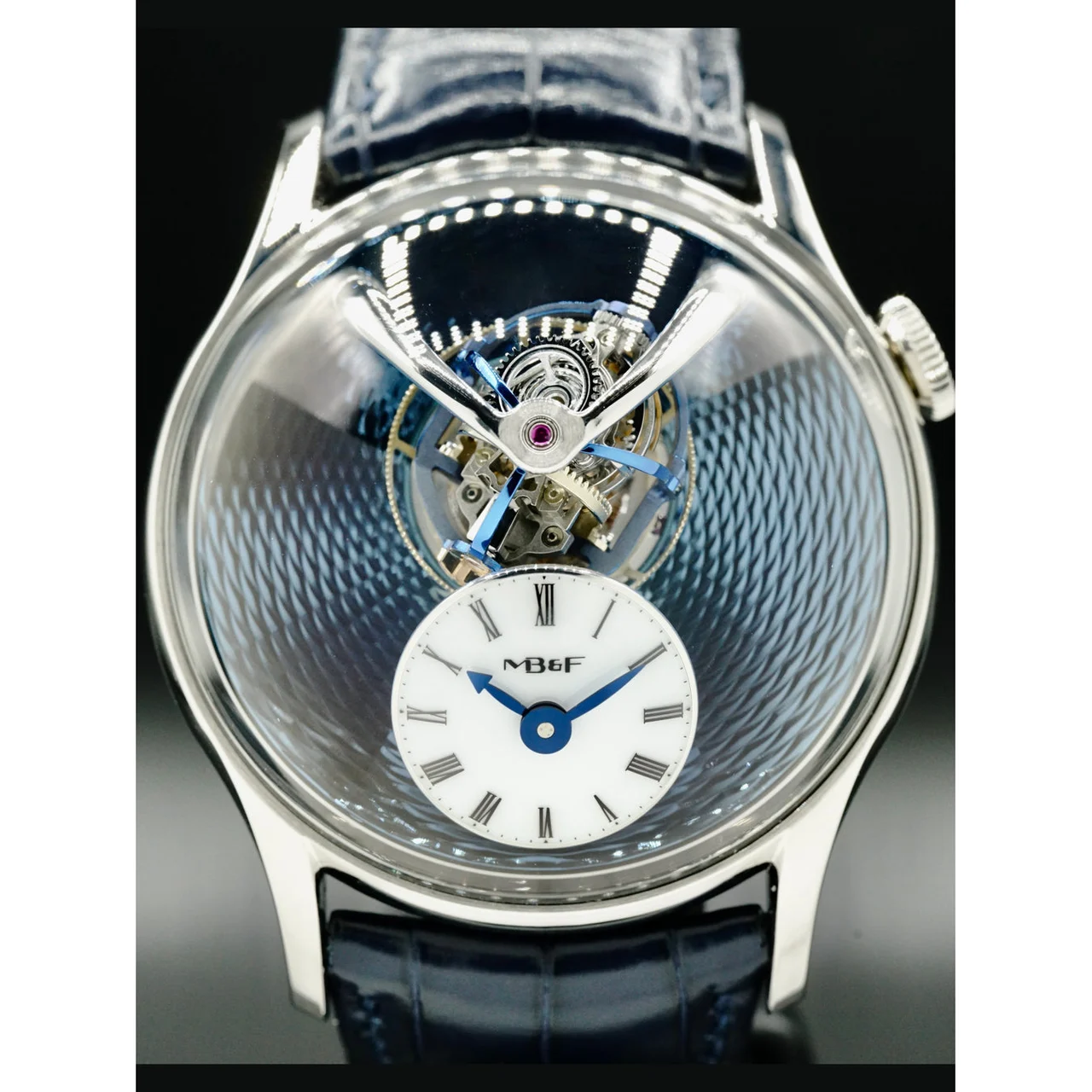 Mb&f Legacy Machine Thunderdome Platinum 210000036089 44 mm kol saati