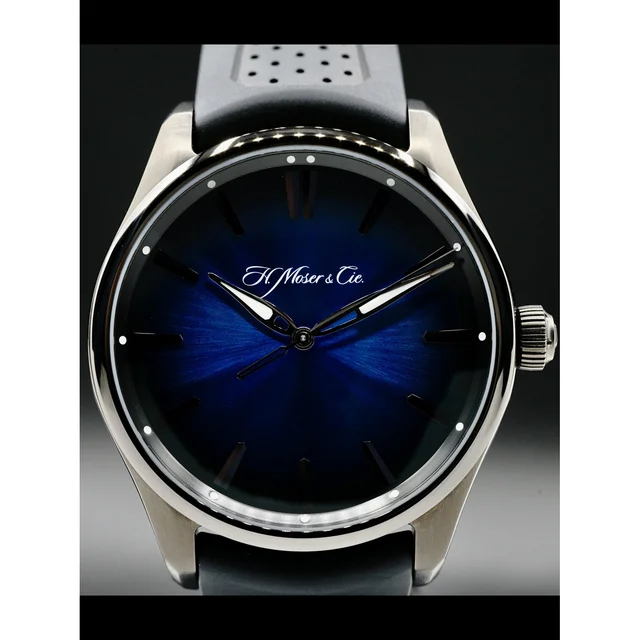 H. Moser & Cie. - Moser & Cie. Pioneer Centre Seconds Funky Blue Black Edition 3200-1205 2