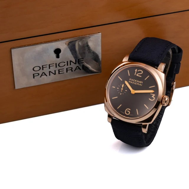 Panerai Switzerland PAM 00513 kol saati