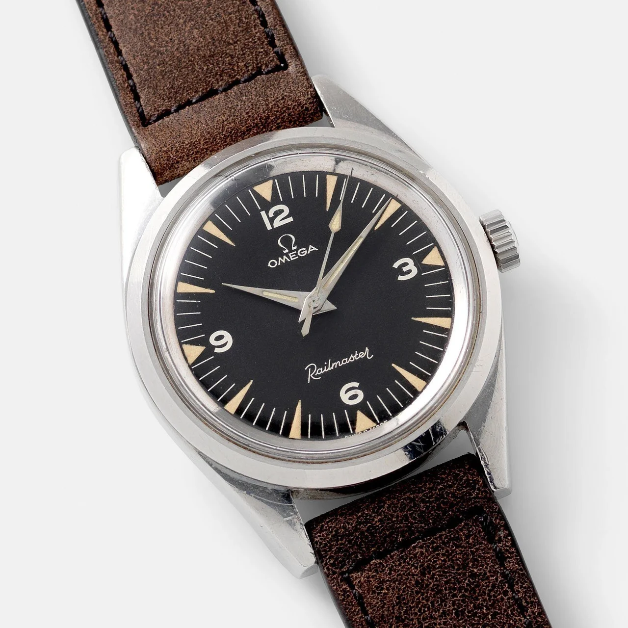 OMEGA Railmaster W-664 38 mm kol saati