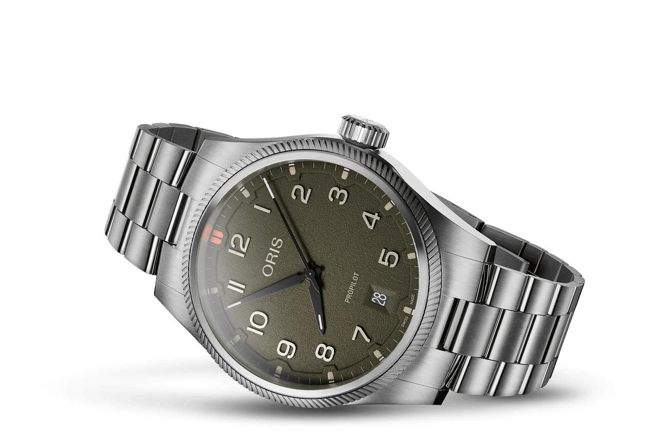 Oris ProPilot Date 01 733 7805 4167-07 8 20 04LC 41 mm kol saati