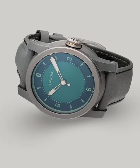 Schofieldwatchcompany titanium-watch-strange-lights-nqg kol saati