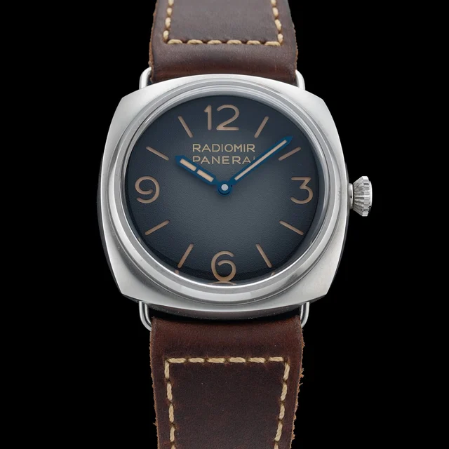 Panerai Radiomir Origine PAM01334 210009N41192 kol saati