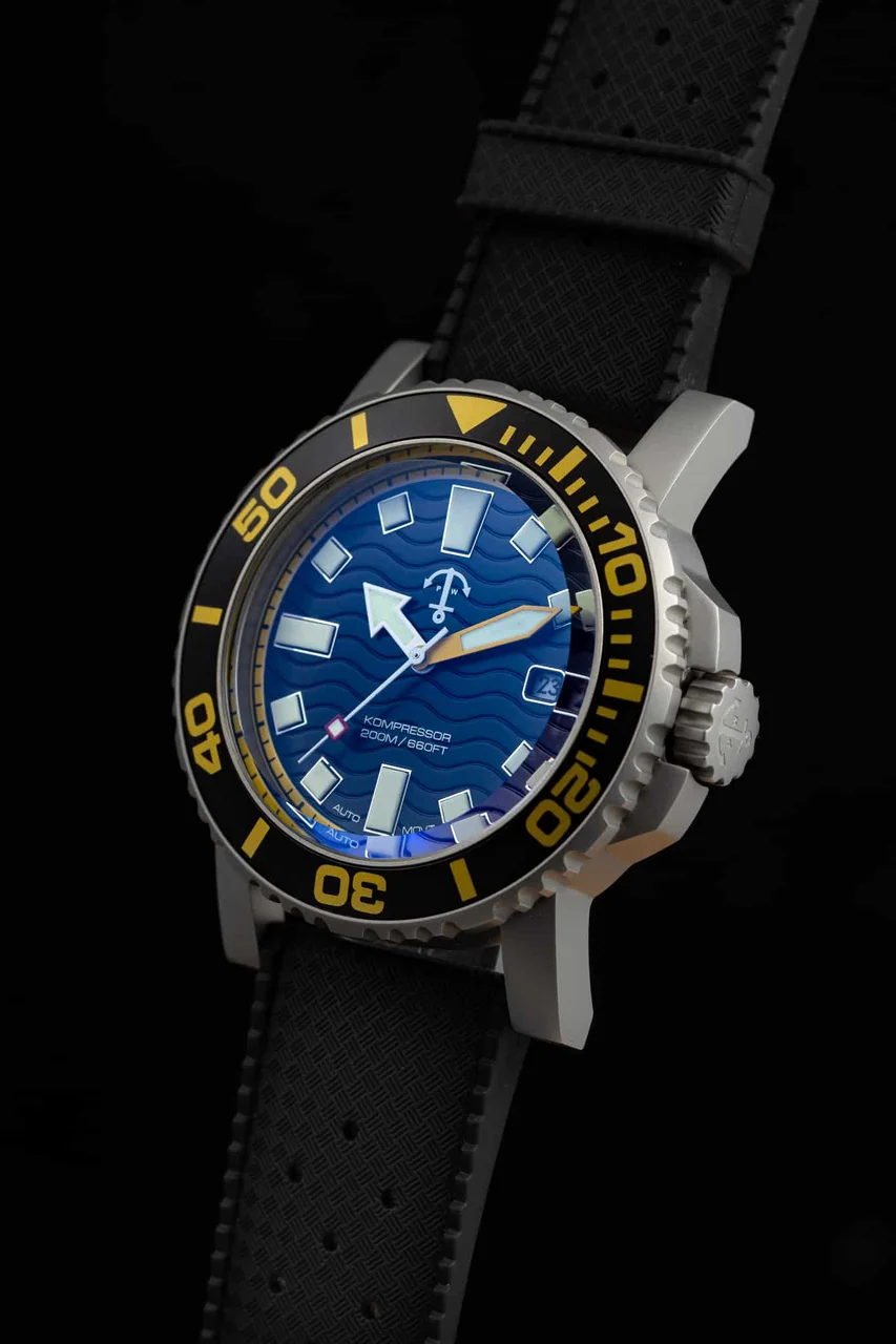 Pookwatches PO-OK-9DK9KJEKN 42 mm kol saati