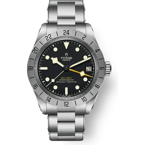 Tudor Black Bay Pro "Freccione" M79470-0001 39 mm kol saati